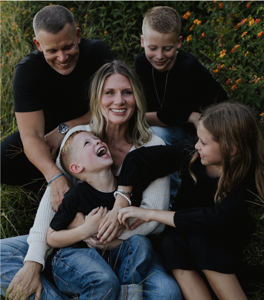 Jeff and Jourdan Johnson with their three children